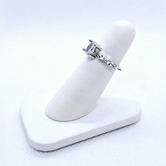 Sterling Silver Wedding Anniversary Engagement 2 Carat Oval Moissanite D… - Picture 4 of 10